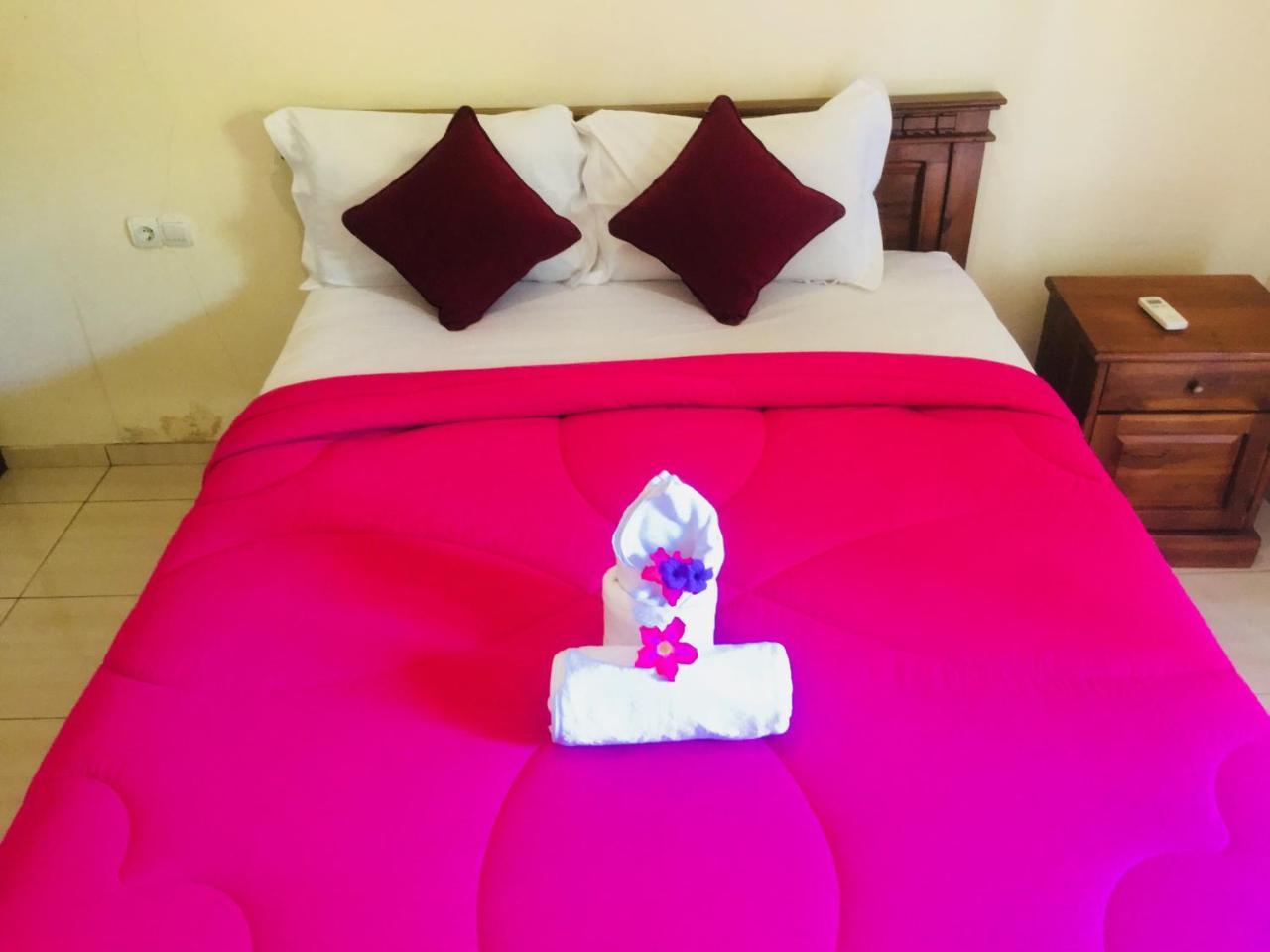 Yudhist Guest House Managed KarangGroup Nusa Lembongan Extérieur photo